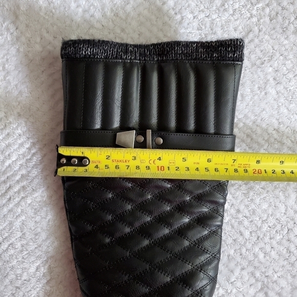 Myla Quilted Sweater Cuff Black Boots Size 6 - Picture 6 of 8